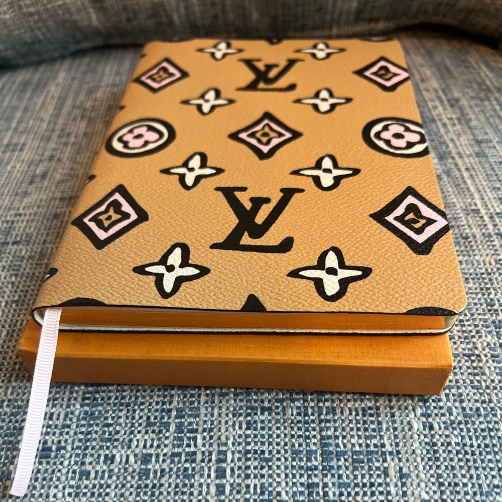 LOUIS VUITTON WILD AT HEART CLÉMENCE NOTEBOOK - NEVER USED